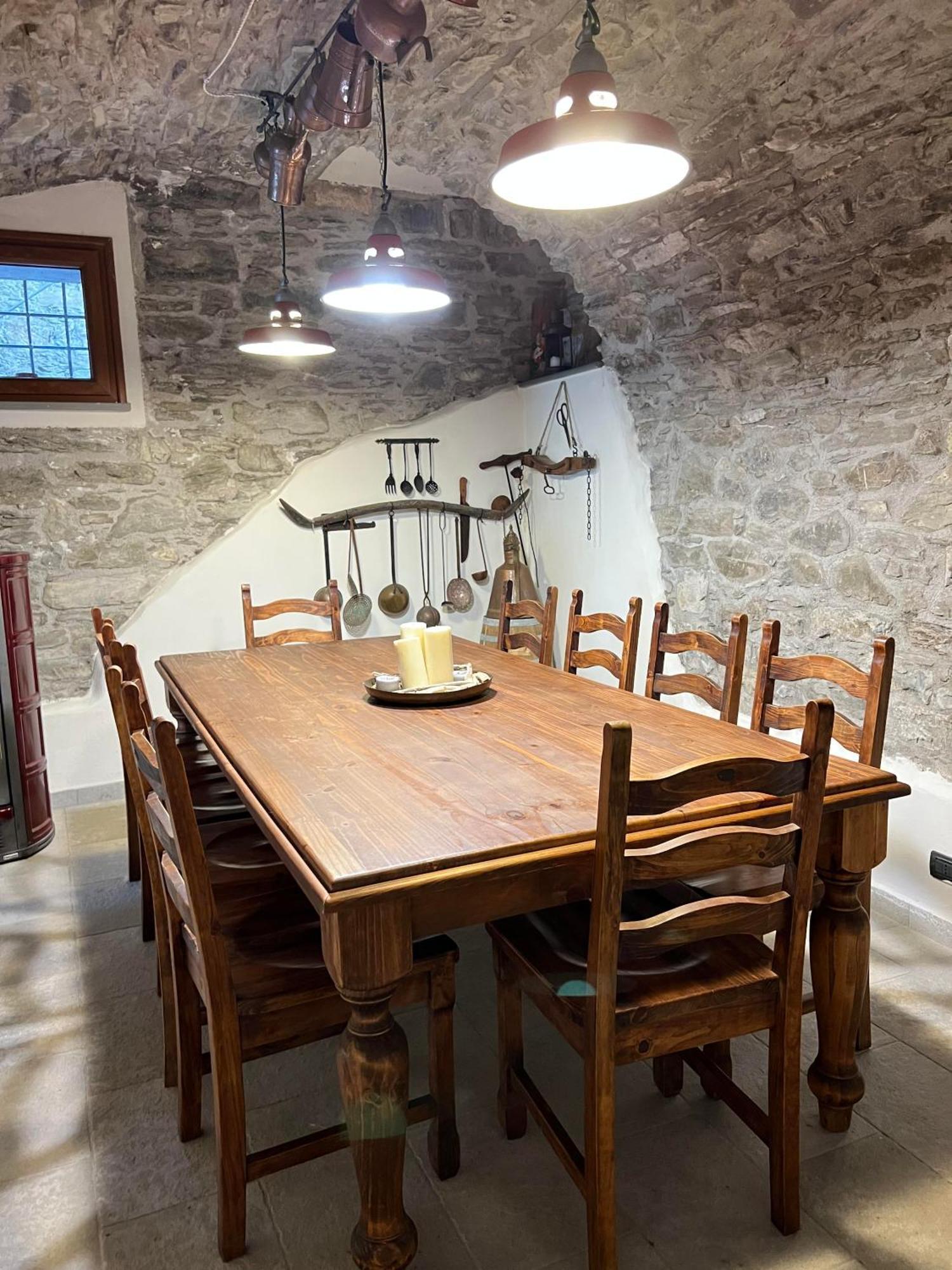 Casa Boru - A Beautiful Fully Restored Spacious House With Fantastic Views Calice al Cornoviglio Exterior photo